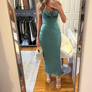 House of CB dress “Charmaine”. Size small. Top taken in to fit 32A chest.